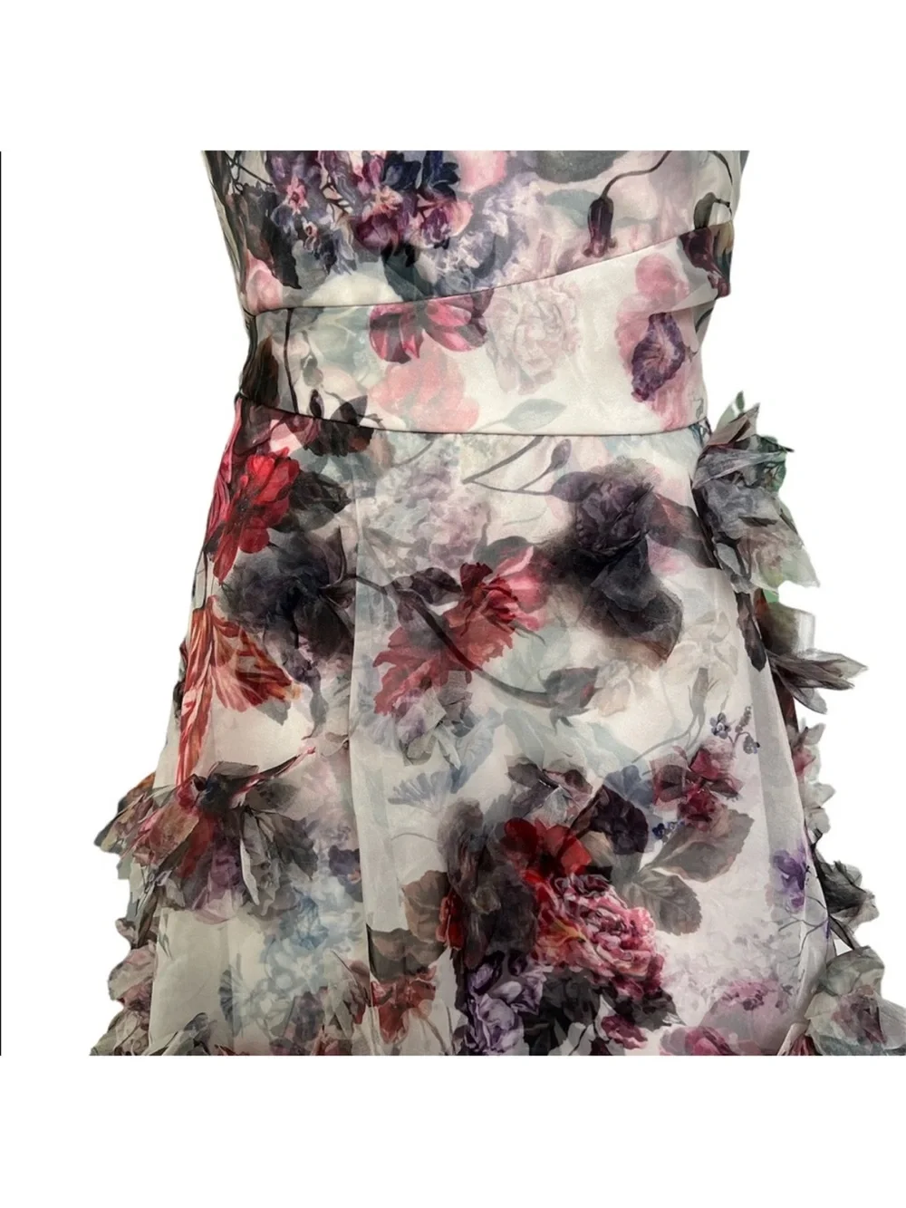 Marchesa reposhing this